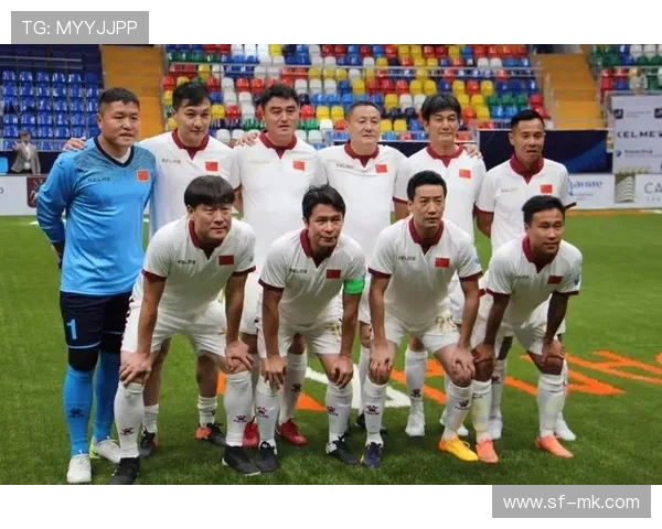 足球巨星挑战机器人战力赛 谁能问鼎未来足球之巅